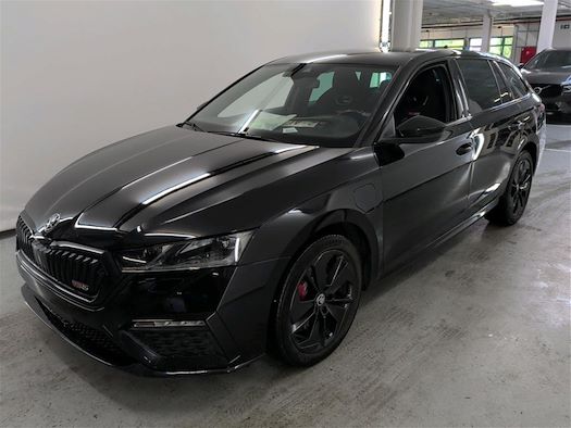 SKODA OCTAVIA COMBI pour location de véhicules d'occasion sur Ayvens Carmarket