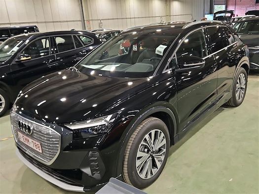 AUDI Q4 pour location de véhicules d'occasion sur ALD Carmarket