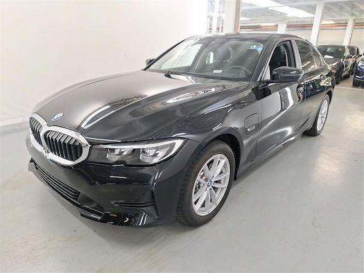BMW SERIE 3 pour location de véhicules d'occasion sur Ayvens Carmarket
