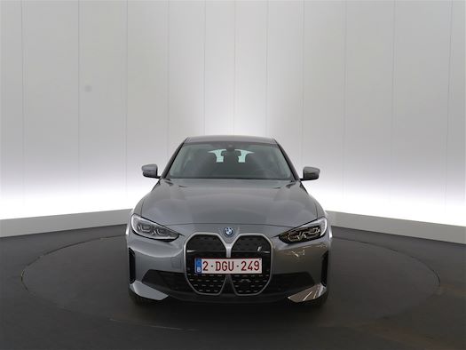 BMW I4 pour location de véhicules d'occasion sur Ayvens Carmarket