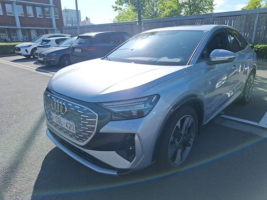 AUDI Q4 pour location de véhicules d'occasion sur Ayvens Carmarket