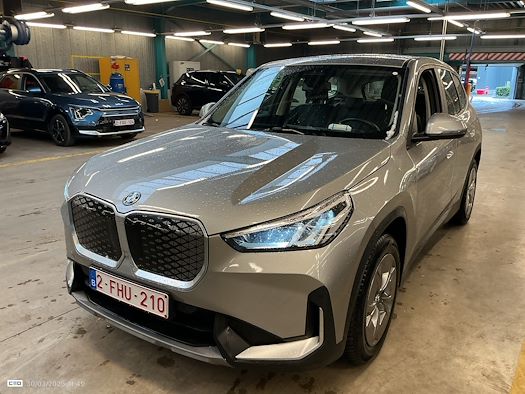 BMW IX for leasing on Ayvens Carmarket
