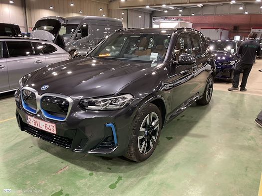 BMW IX3 pour location de véhicules d'occasion sur Ayvens Carmarket