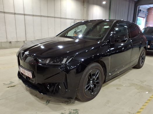 BMW IX voor leasing op Ayvens Carmarket