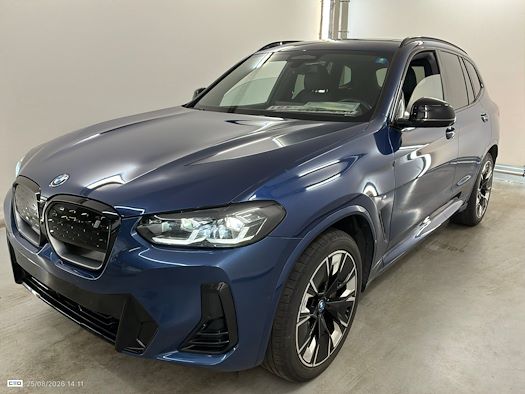 BMW IX3 voor leasing op Ayvens Carmarket