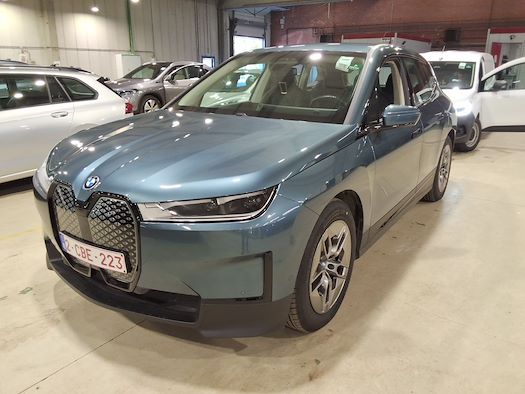 BMW IX voor leasing op Ayvens Carmarket