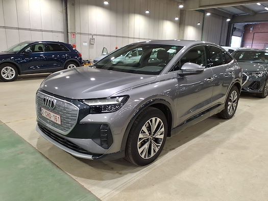 AUDI Q4 pour location de véhicules d'occasion sur Ayvens Carmarket