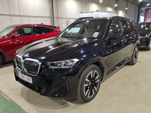 BMW IX3 pour location de véhicules d'occasion sur Ayvens Carmarket