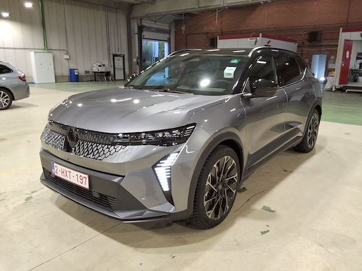 RENAULT SCÉNIC pour location de véhicules d'occasion sur Ayvens Carmarket