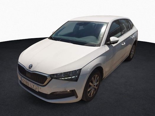 SKODA SCALA en alquiler y venta en Ayvens