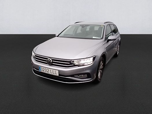 VOLKSWAGEN PASSAT en alquiler y venta en Ayvens