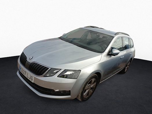 SKODA OCTAVIA en alquiler y venta en Ayvens