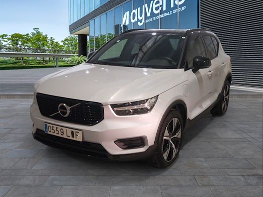 VOLVO XC40 en alquiler y venta en Ayvens