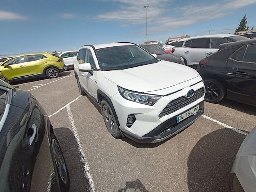 TOYOTA RAV4 en alquiler y venta en Ayvens
