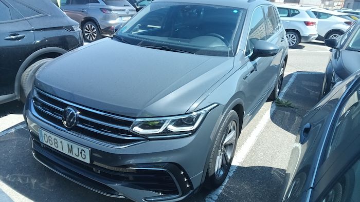 VOLKSWAGEN TIGUAN en alquiler y venta en Ayvens
