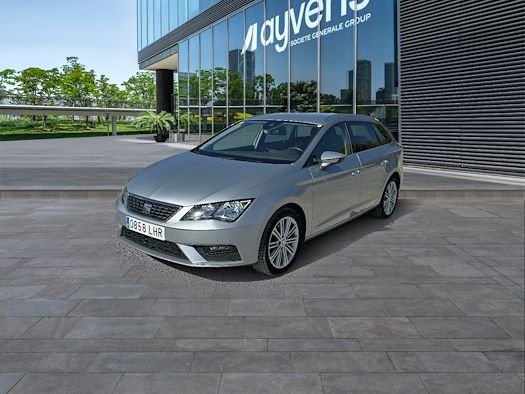 SEAT LEON en alquiler y venta en Ayvens