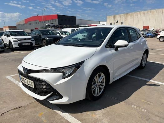 TOYOTA COROLLA en alquiler y venta en Ayvens