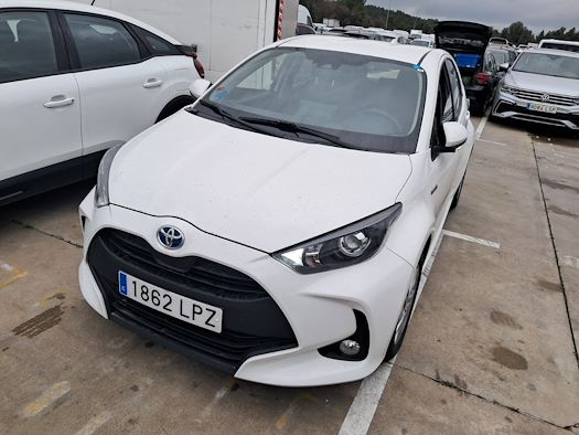 TOYOTA YARIS en alquiler y venta en Ayvens