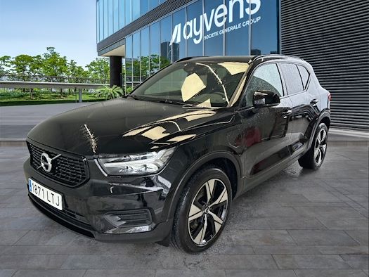 VOLVO XC40 en alquiler y venta en Ayvens