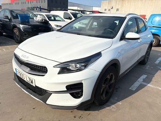 KIA XCEED en alquiler y venta en Ayvens