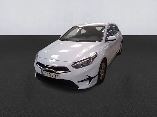 KIA CEED en alquiler y venta en Ayvens