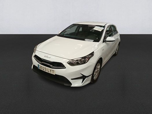 KIA CEED en alquiler y venta en Ayvens