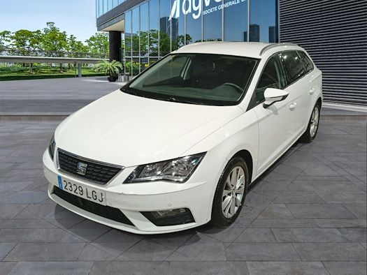 SEAT LEON en alquiler y venta en Ayvens