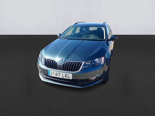 SKODA OCTAVIA en alquiler y venta en Ayvens