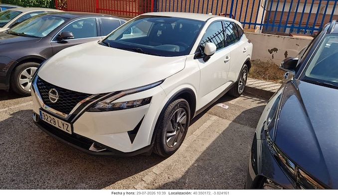 NISSAN QASHQAI en alquiler y venta en Ayvens