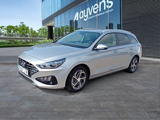 HYUNDAI I30 en alquiler y venta en Ayvens