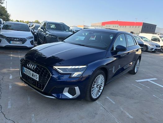 AUDI A3 en alquiler y venta en Ayvens