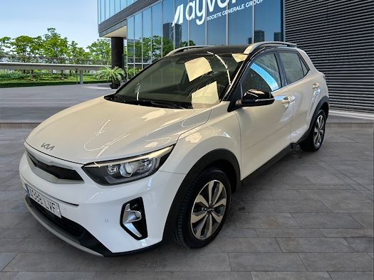 KIA STONIC en alquiler y venta en Ayvens