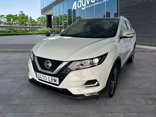 NISSAN QASHQAI en alquiler y venta en Ayvens