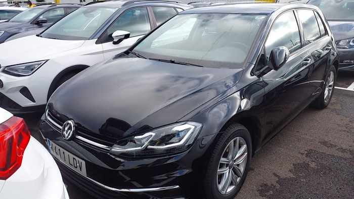 VOLKSWAGEN GOLF en alquiler y venta en Ayvens