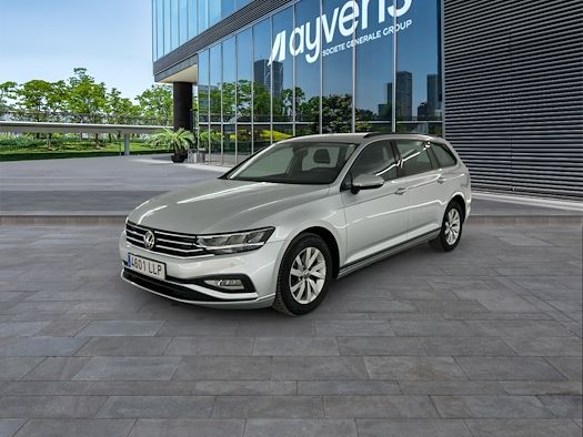 VOLKSWAGEN PASSAT en alquiler y venta en Ayvens