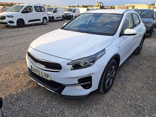 KIA XCEED en alquiler y venta en Ayvens