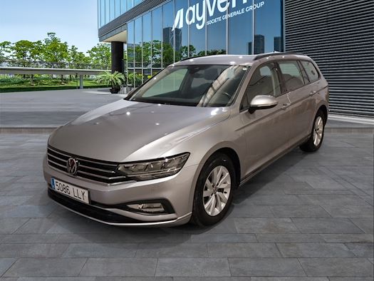 VOLKSWAGEN PASSAT en alquiler y venta en Ayvens