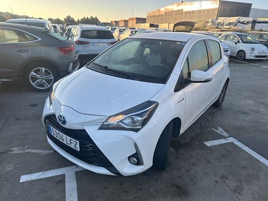 TOYOTA YARIS en alquiler y venta en Ayvens