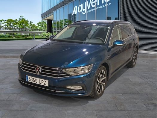 VOLKSWAGEN PASSAT en alquiler y venta en Ayvens