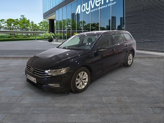 VOLKSWAGEN PASSAT en alquiler y venta en Ayvens