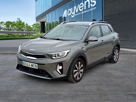 KIA STONIC en alquiler y venta en Ayvens