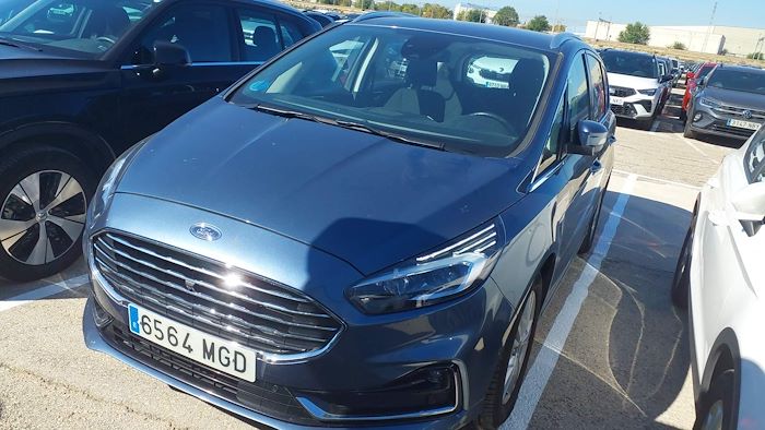FORD S-MAX en alquiler y venta en Ayvens