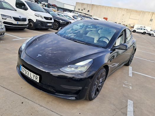 TESLA MODEL 3 en alquiler y venta en Ayvens