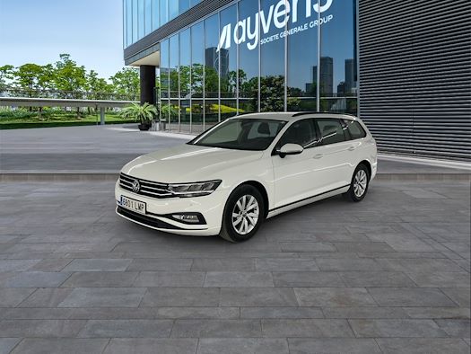 VOLKSWAGEN PASSAT en alquiler y venta en Ayvens
