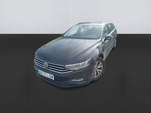 VOLKSWAGEN PASSAT en alquiler y venta en Ayvens