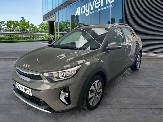 KIA STONIC en alquiler y venta en Ayvens