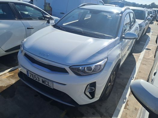 KIA STONIC en alquiler y venta en Ayvens