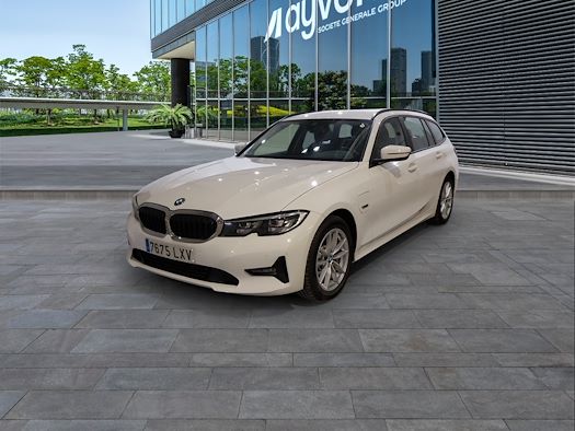 BMW SERIES 3 en alquiler y venta en Ayvens