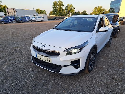 KIA XCEED en alquiler y venta en Ayvens