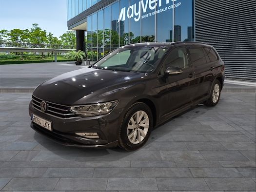 VOLKSWAGEN PASSAT en alquiler y venta en Ayvens